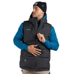 ANTHEM TRIUMPH PUFFER VEST BLACK